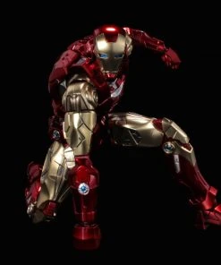 Sentinel - Marvel Fighting Armor Iron Man Figure
