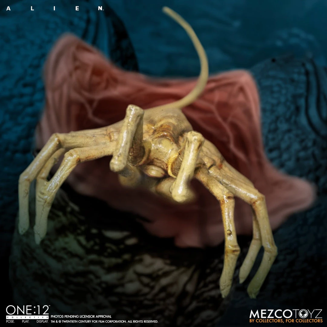Mezco Toys ONE:12 Collective - Alien 14 Mezco Toys ONE:12 Collective - Alien