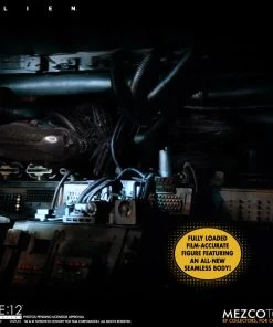 Mezco Toys ONE:12 Collective - Alien 34 Mezco Toys ONE:12 Collective - Alien