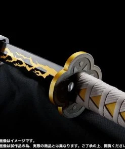 Bandai Demon Slayer: Kimetsu No Yaiba Proplica - Agatsuma Zenitsu Nichirin Sword