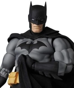 MAFEX No.126 - Batman: HUSH (Black Ver.) Comics