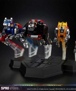 Pre-Orders Blitzway Voltron: Defender Of The Universe - 5Pro Studio CARBOTIX Series - Voltron