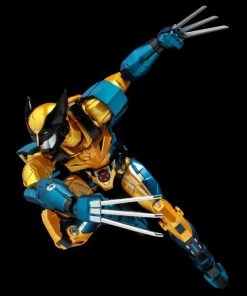 Sentinel - Marvel Fighting Armor Wolverine Figure