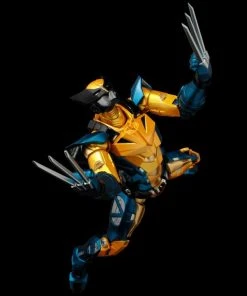 Sentinel - Marvel Fighting Armor Wolverine Figure