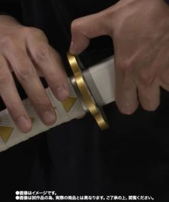 Bandai Demon Slayer: Kimetsu No Yaiba Proplica - Agatsuma Zenitsu Nichirin Sword