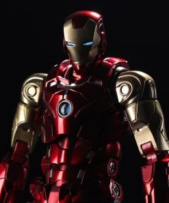 Sentinel - Marvel Fighting Armor Iron Man Figure
