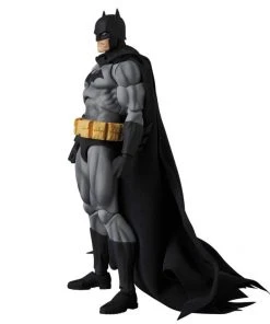 MAFEX No.126 - Batman: HUSH (Black Ver.) Comics