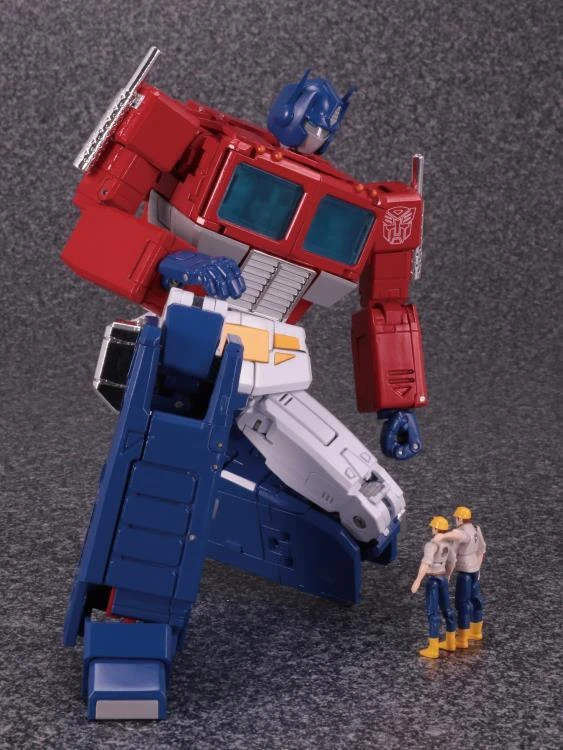 Takara Tomy Transformers Masterpiece MP-44 Optimus Prime / Convoy Version 3 5 Takara Tomy Transformers Masterpiece MP-44 Optimus Prime / Convoy Version 3