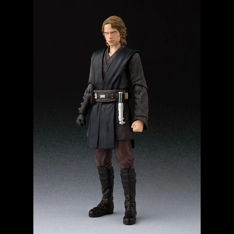 Bandai S.H. Figuarts Star Wars - Anakin Skywalker (Revenge Of The Sith) 3 Bandai S.H. Figuarts Star Wars - Anakin Skywalker (Revenge Of The Sith)