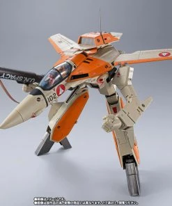 Bandai DX Chogokin Macross 1/48 Scale VF-1D Valkyrie & Fan Racer Anime 13 Bandai DX Chogokin Macross 1/48 Scale VF-1D Valkyrie & Fan Racer Anime