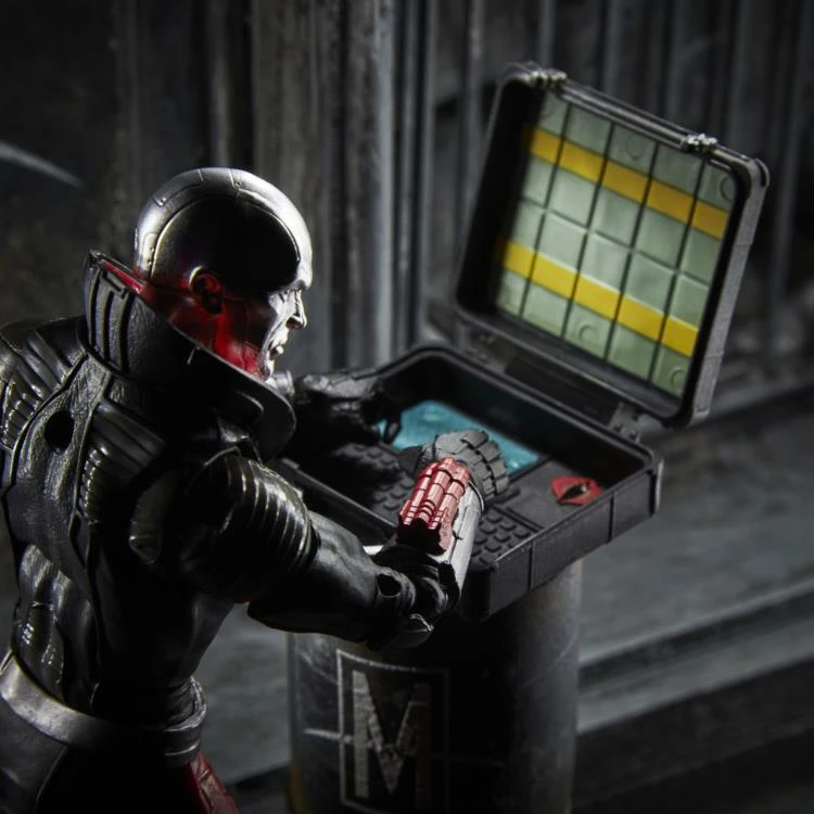 Hasbro G.I. Joe Classified Series Destro 8 Hasbro G.I. Joe Classified Series Destro