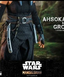 Pre-Orders Hot Toys 1/6 Scale Figure - Ahsoka Tano & Grogu (Star Wars: Episode The Mandalorian)