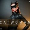Hot Toys Movie Masterpiece 1/6 Scale Figure - Catwoman (The Dark Knight Trilogy) 2 Hot Toys Movie Masterpiece 1/6 Scale Figure - Catwoman (The Dark Knight Trilogy)