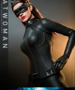Hot Toys Movie Masterpiece 1/6 Scale Figure - Catwoman (The Dark Knight Trilogy)