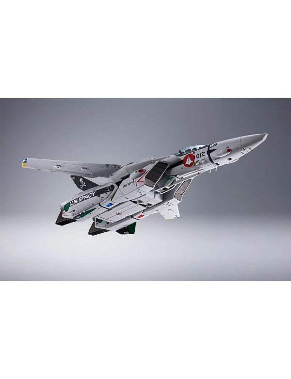 Bandai DX Chogokin Macross 1/48 Scale VF-1A Hayao Kakizaki Use 6 Bandai DX Chogokin Macross 1/48 Scale VF-1A Hayao Kakizaki Use