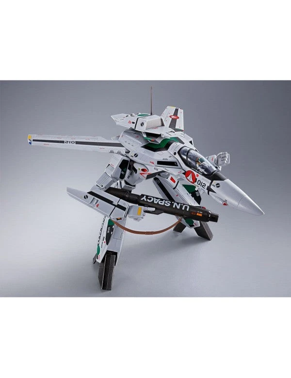 Bandai DX Chogokin Macross 1/48 Scale VF-1A Hayao Kakizaki Use 7 Bandai DX Chogokin Macross 1/48 Scale VF-1A Hayao Kakizaki Use