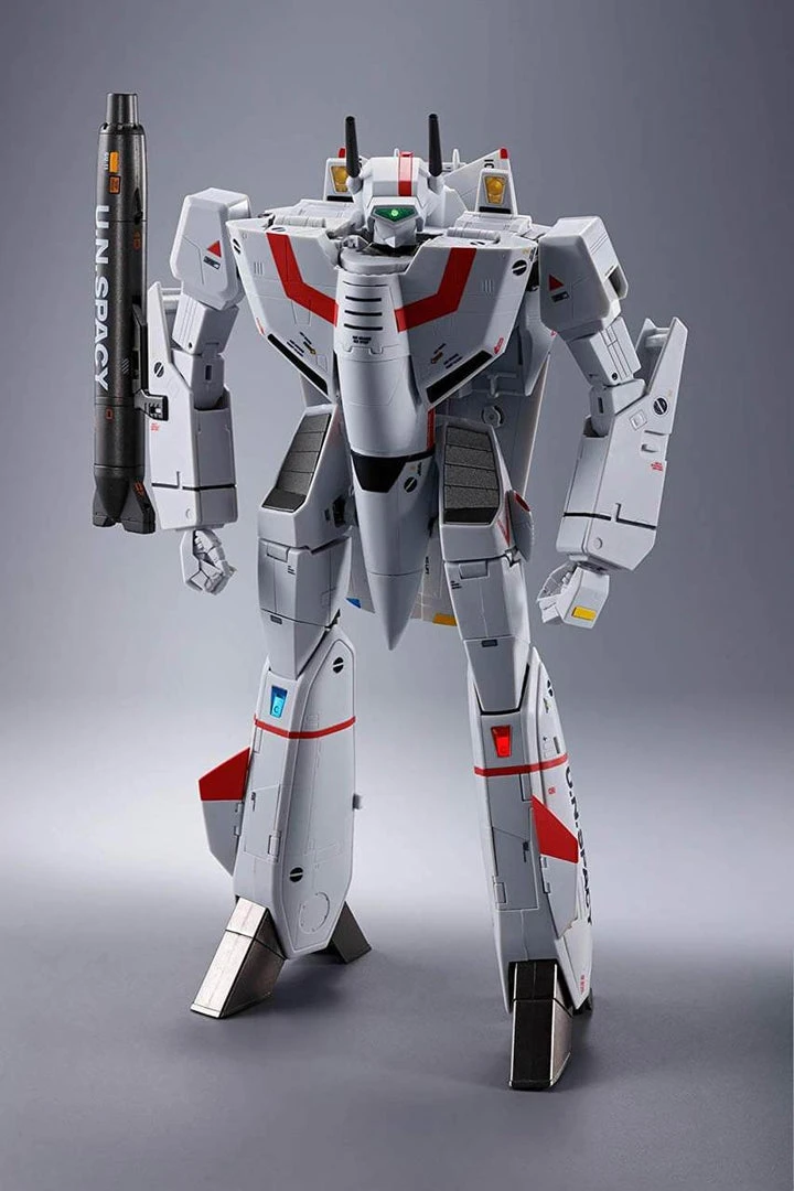 Bandai DX Chogokin Macross 1/48 Scale VF-1J Valkyrie (Hikaru Ichijo) Anime 9 Bandai DX Chogokin Macross 1/48 Scale VF-1J Valkyrie (Hikaru Ichijo) Anime