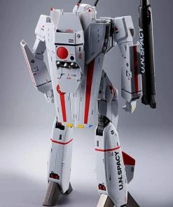 Bandai DX Chogokin Macross 1/48 Scale VF-1J Valkyrie (Hikaru Ichijo) Anime 40 Bandai DX Chogokin Macross 1/48 Scale VF-1J Valkyrie (Hikaru Ichijo) Anime
