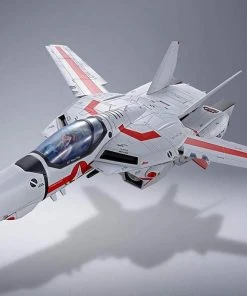 Bandai DX Chogokin Macross 1/48 Scale VF-1J Valkyrie (Hikaru Ichijo) Anime 39 Bandai DX Chogokin Macross 1/48 Scale VF-1J Valkyrie (Hikaru Ichijo) Anime