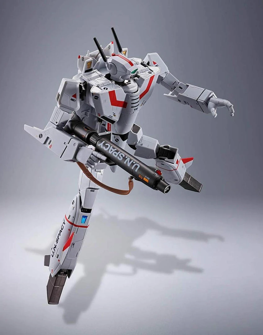 Bandai DX Chogokin Macross 1/48 Scale VF-1J Valkyrie (Hikaru Ichijo) Anime 25 Bandai DX Chogokin Macross 1/48 Scale VF-1J Valkyrie (Hikaru Ichijo) Anime