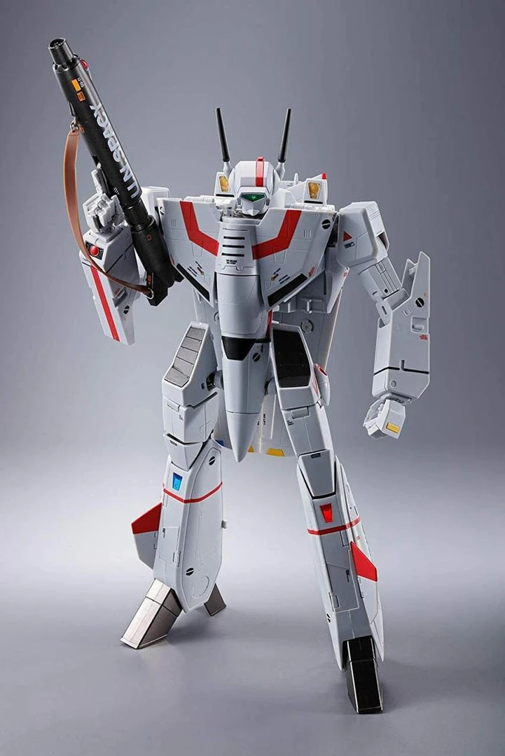 Bandai DX Chogokin Macross 1/48 Scale VF-1J Valkyrie (Hikaru Ichijo) Anime 17 Bandai DX Chogokin Macross 1/48 Scale VF-1J Valkyrie (Hikaru Ichijo) Anime