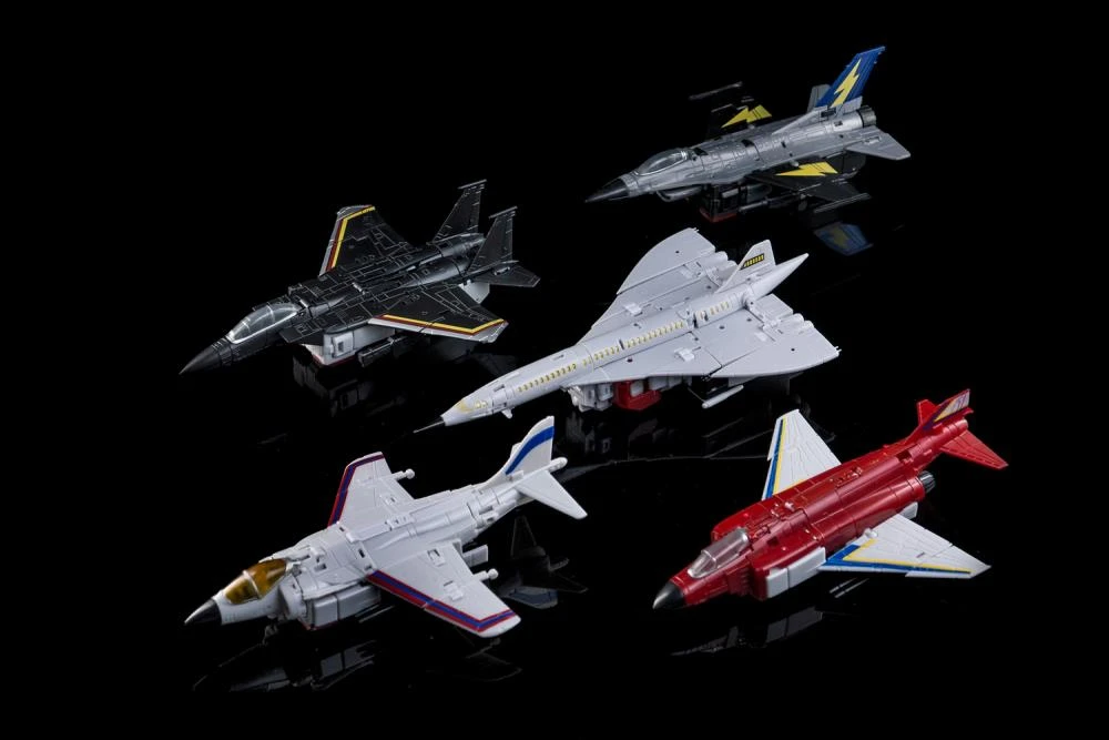 Zeta Toys - ZC-04 Fly Fire Transformers 10 Zeta Toys - ZC-04 Fly Fire Transformers