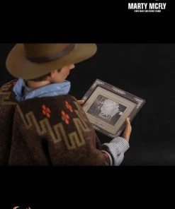 Pre-Orders Hot Toys 1/6 Scale Figure - Back To The Future Part III - Marty McFly