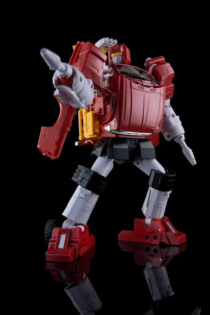 Transformers TFCON Exclusive - X-Transbots Master Series Ono 9 Transformers TFCON Exclusive - X-Transbots Master Series Ono