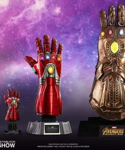 Hot Toys Movie Masterpiece 1/1 Scale Life-Size Replica - Nano Gauntlet (Avengers: Endgame) Comics