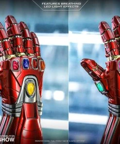 Hot Toys Movie Masterpiece 1/1 Scale Life-Size Replica - Nano Gauntlet (Avengers: Endgame) Comics