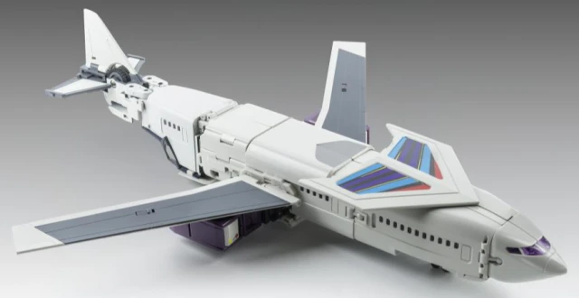 KFC - E.A.V.I. Metal Phase - 11-A+ Stratotanker (Metallic Ver.) Transformers 18 KFC - E.A.V.I. Metal Phase - 11-A+ Stratotanker (Metallic Ver.) Transformers