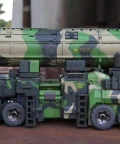 Transformers TFC Toys STC-01NB - Supreme Techtial Commander (Nuclear Blast Version)