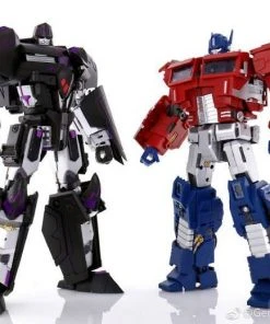 Generation Toy GT-02 IDW Tyrant