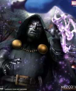 Mezco Toys ONE:12 Collective - Marvel Universe Doctor Doom