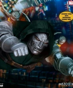Mezco Toys ONE:12 Collective - Marvel Universe Doctor Doom