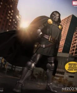 Mezco Toys ONE:12 Collective - Marvel Universe Doctor Doom